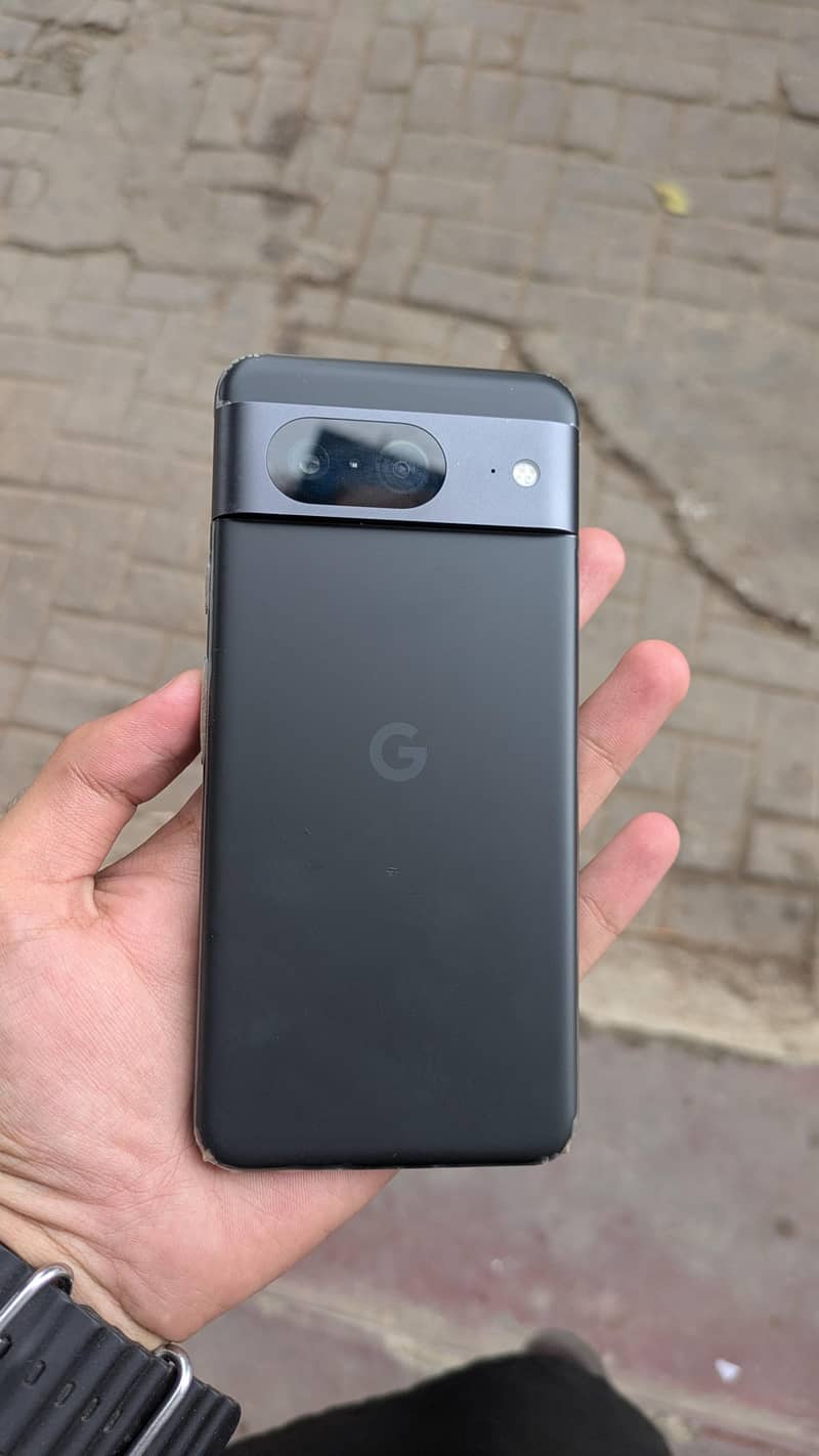 Google Pixel 8 3