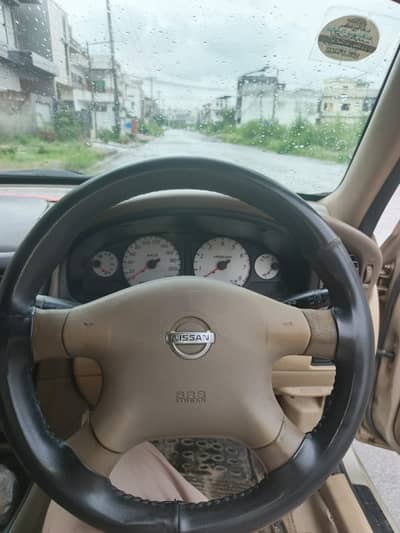 Nissan Sunny 2005 Sedan