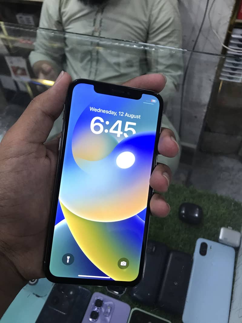 iPhone X 2