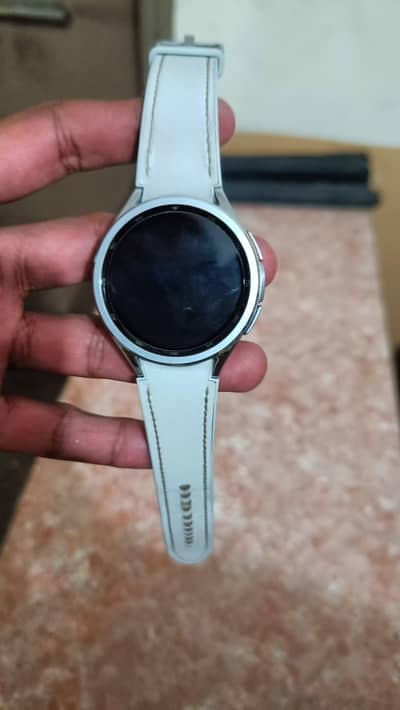 SAMSUNG GALAXY WATCH 6 CLASSIC
