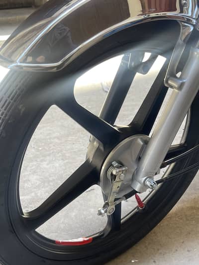 Alloy rims for cd 70