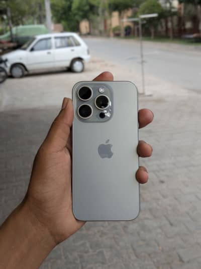 Apple iPhone 15 Pro Factory unlock 128gb