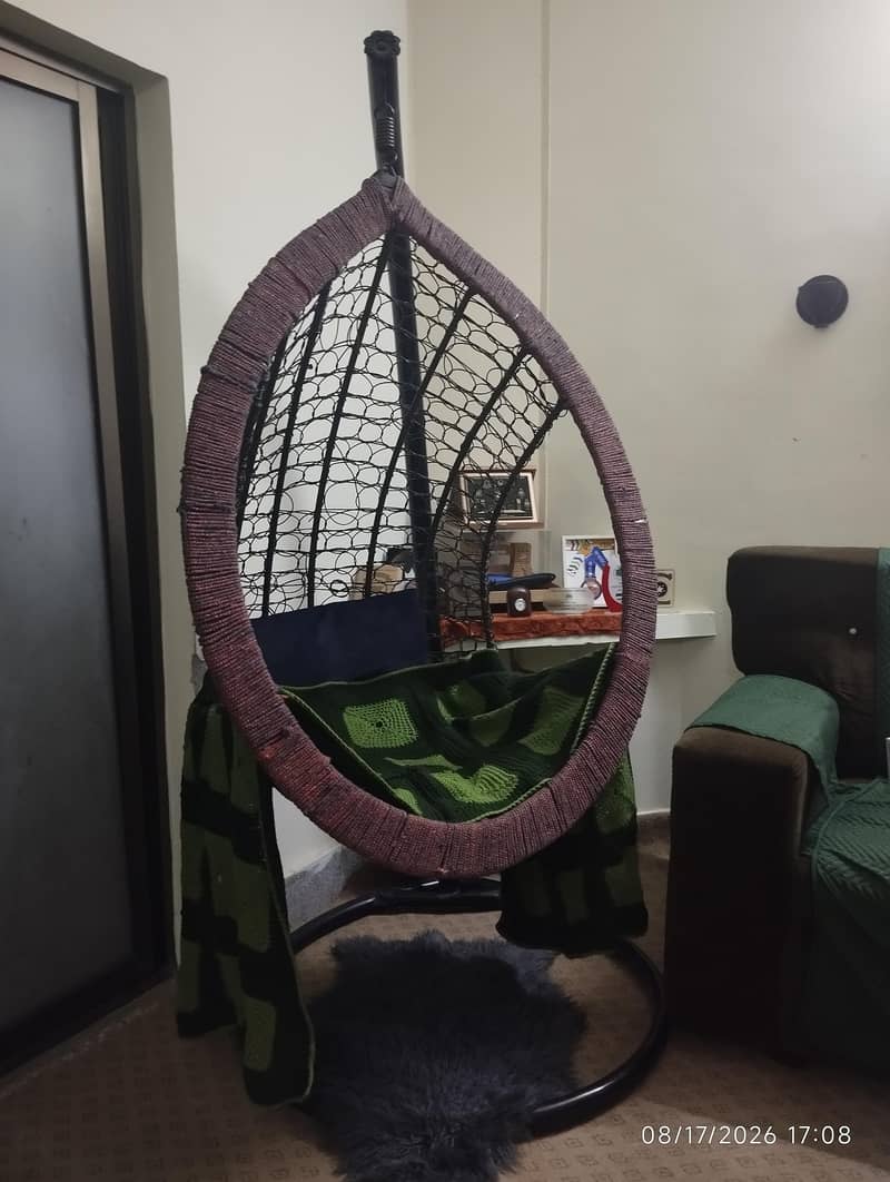 Hanging swing/ jhola 2