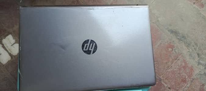 HP core i7 10th gen . RAM. 8GB:256. SSD. touch screen size 15i. 6