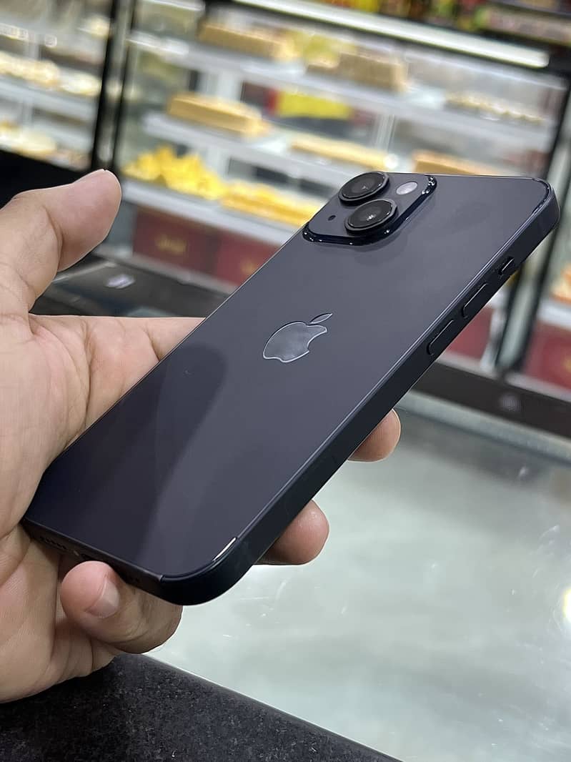 Apple iPhone 14 0