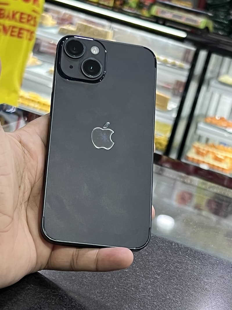 Apple iPhone 14 1