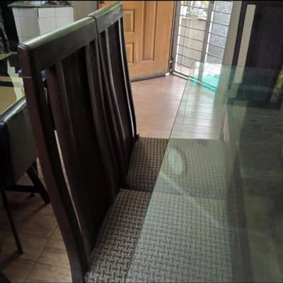 dinning with 6 chairs