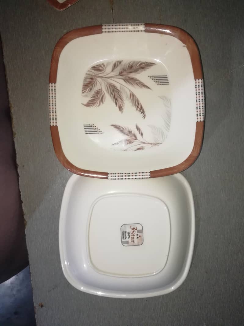 Plastic Dish Set 7