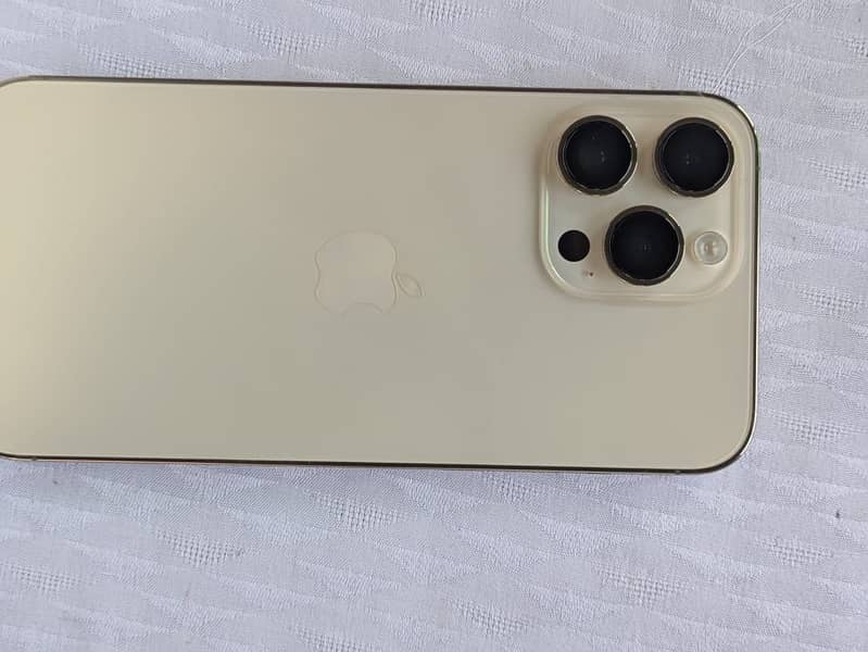 Apple iPhone 14 Pro Max 2