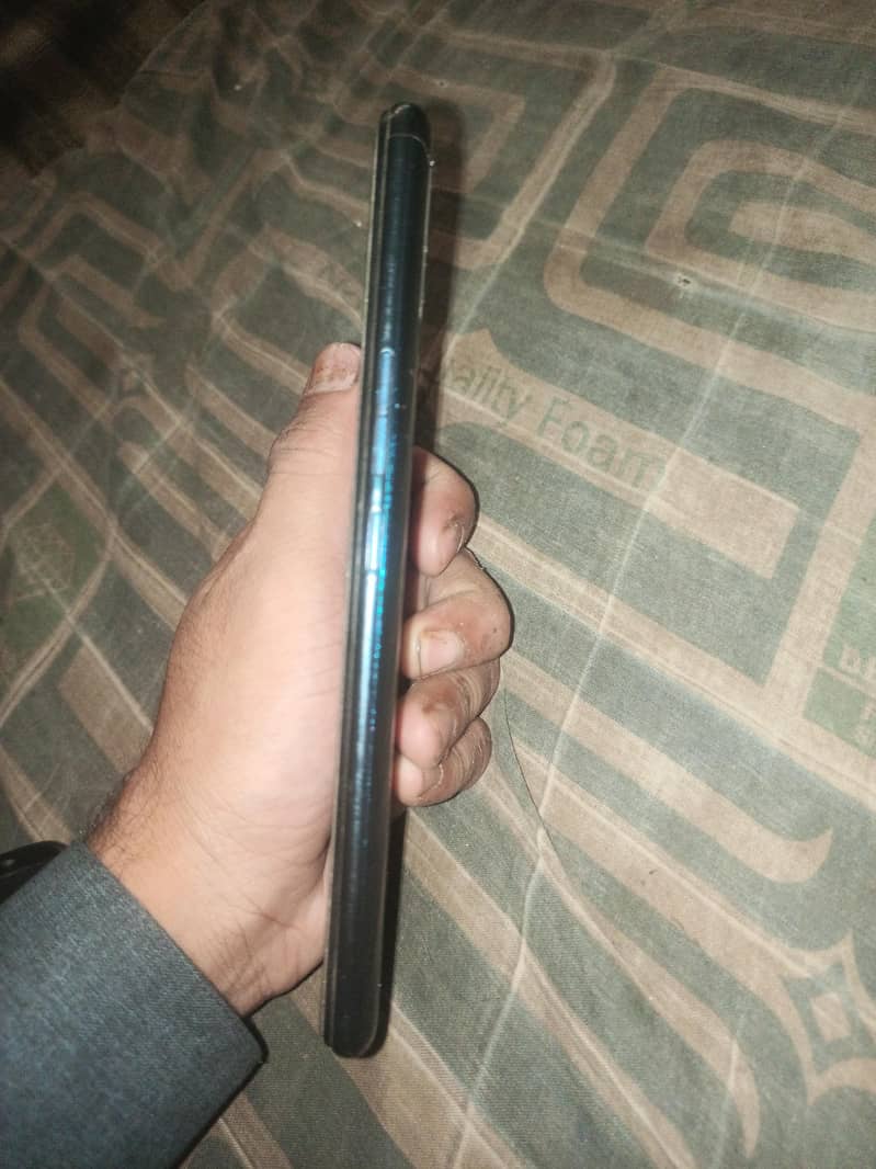 Tecno Pova 3