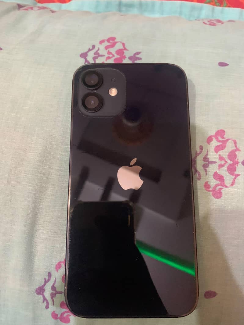 iPhone 12 1