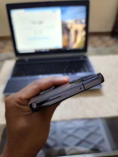 SAMSUNG GALAXY S22(IMPORTED+8K SHOOT+OFFICIALLY PTA APPROVED IMEI)