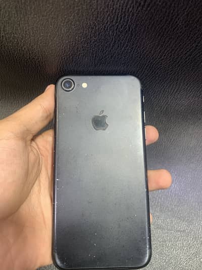 Apple iPhone 7