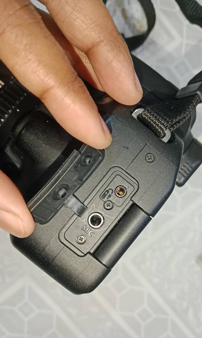 Canon 200d Camera 4