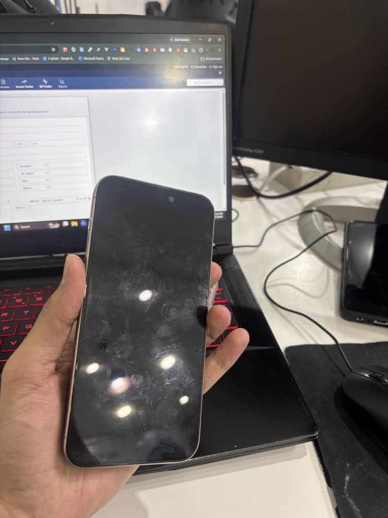 iPhone 15 Pro Max | Original Box | 98% BH | Non PTA Factory Unlock 1