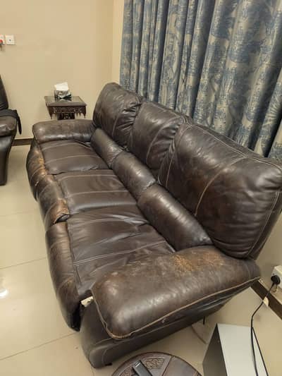 Italian Original Leather Recliners for Sale