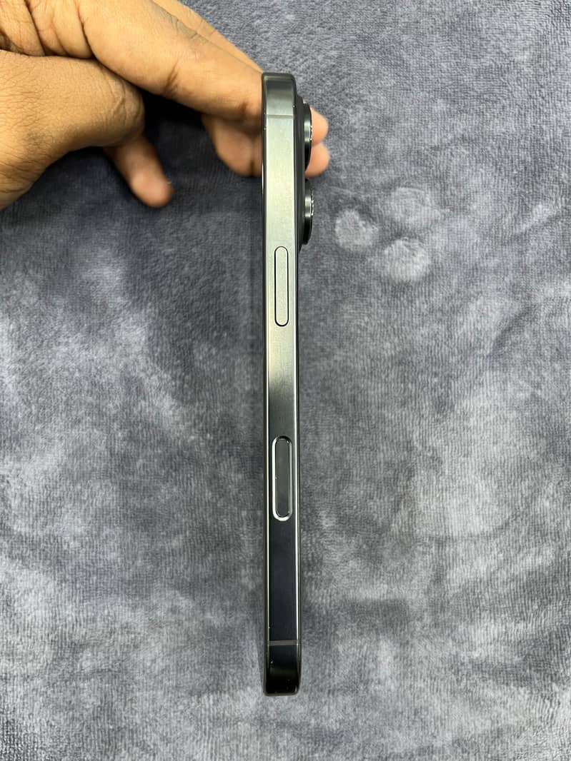 Apple iPhone 13 Pro Max 7