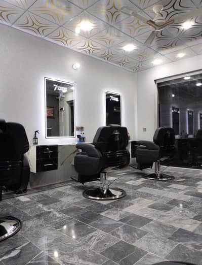 Need Salon Artist For Salon