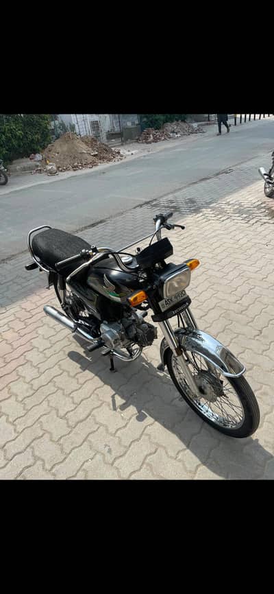 Honda cd70 black 2023