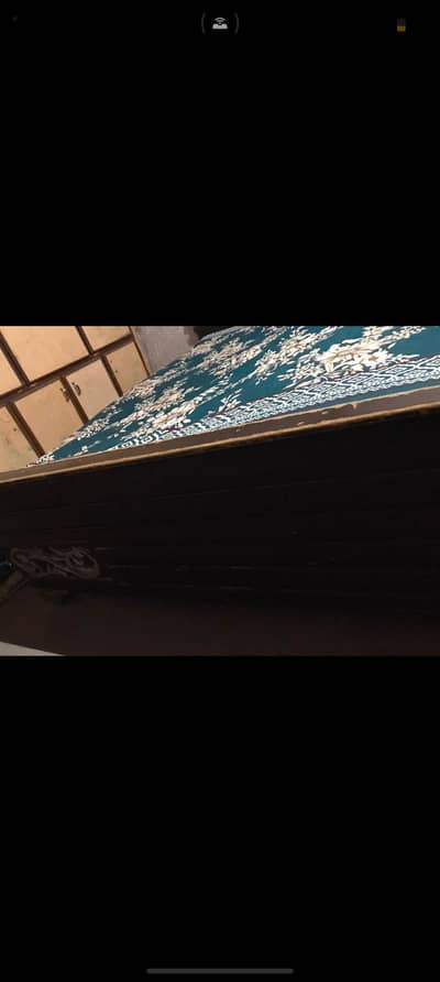 complete wooden bedroom set for sale bed + 2 sidetables+dressing