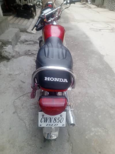 Honda CD70