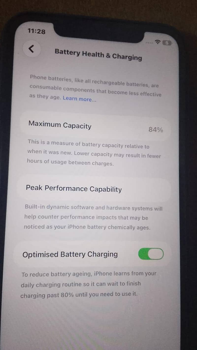 Apple iPhone 11 4