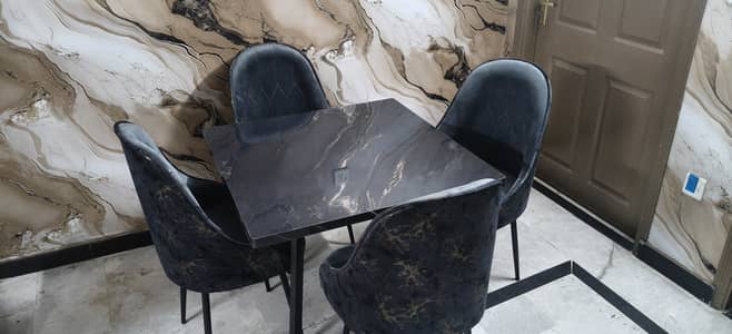 4-seater and 6-seater Dinning Table