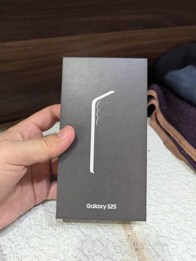 Samsung Mobile S25