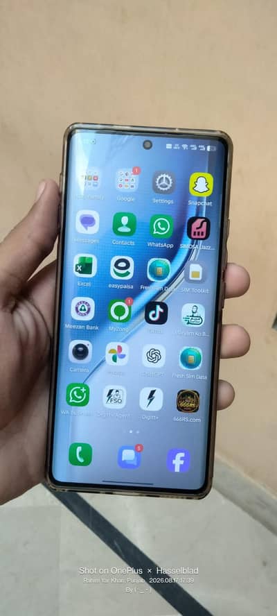 Tecno CAMON 40 Pro