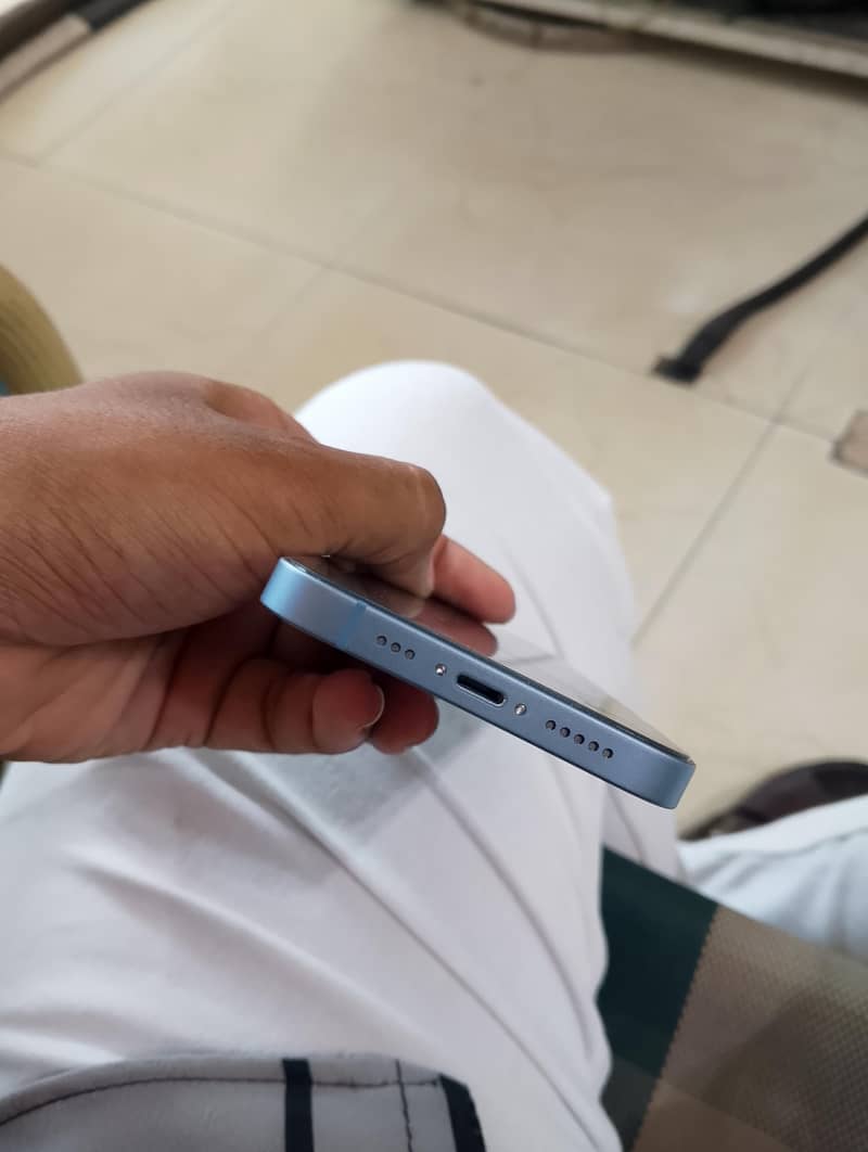 Apple iPhone 14 2
