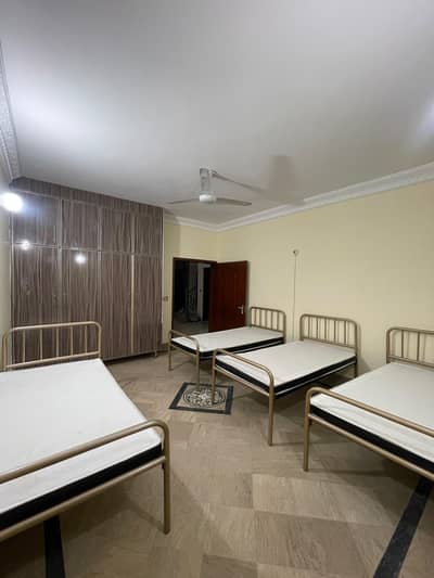 Al-Jannat Girls Hostel Beds and Rooms for Rent