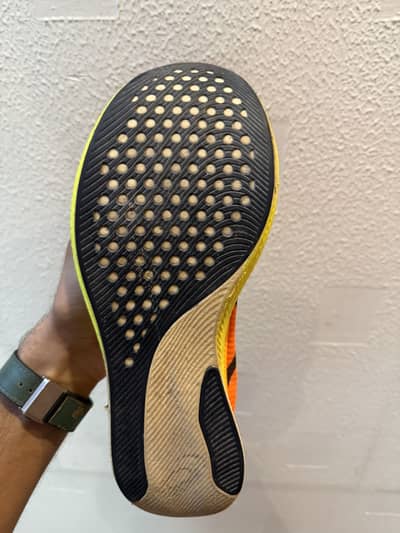 Asics Metaspeed sky shoes