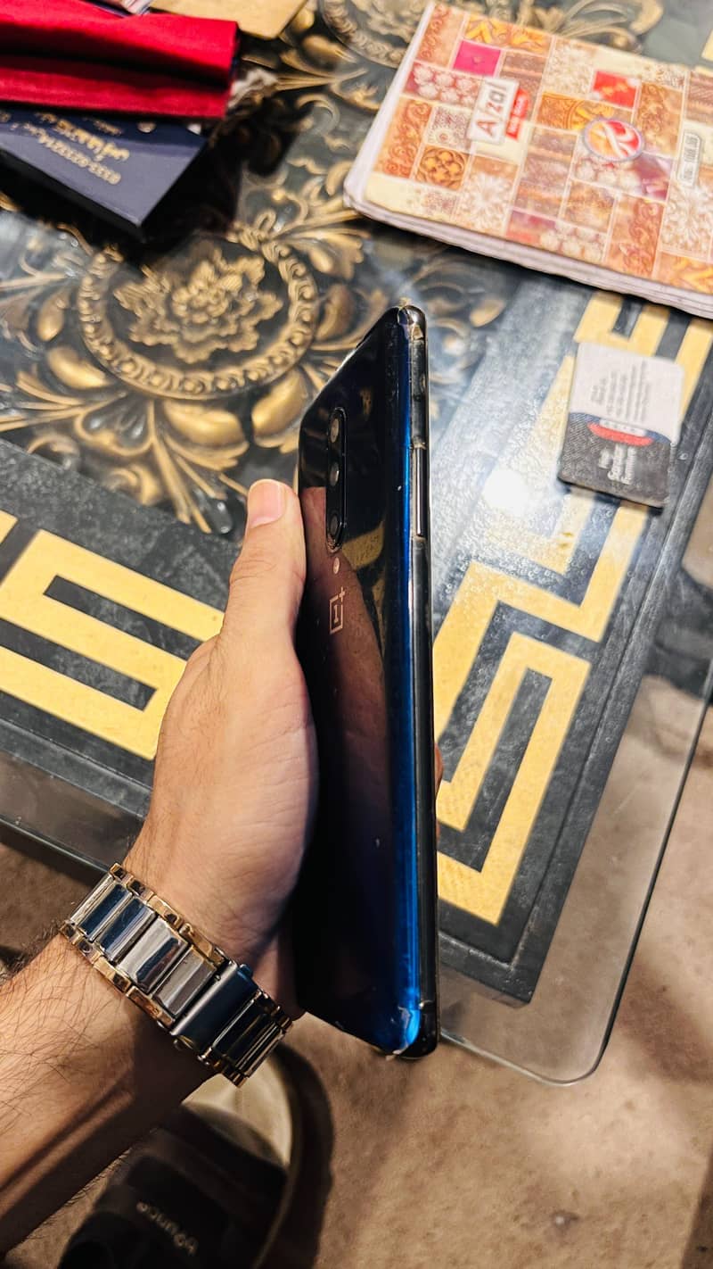 One Plus 7 Pro 3