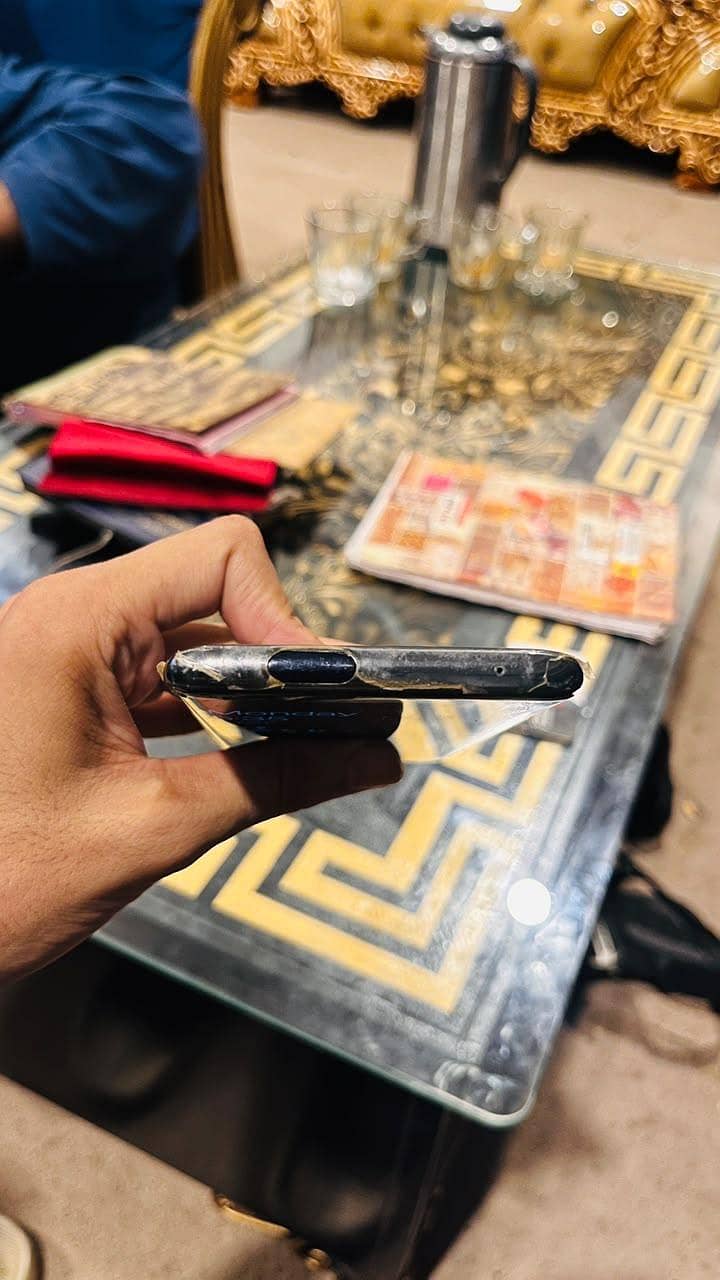 One Plus 7 Pro 5