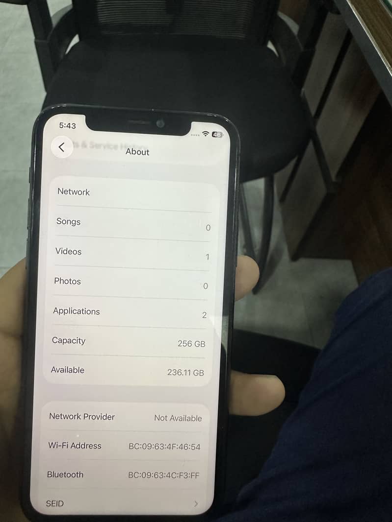 Apple iPhone 11 Pro 2