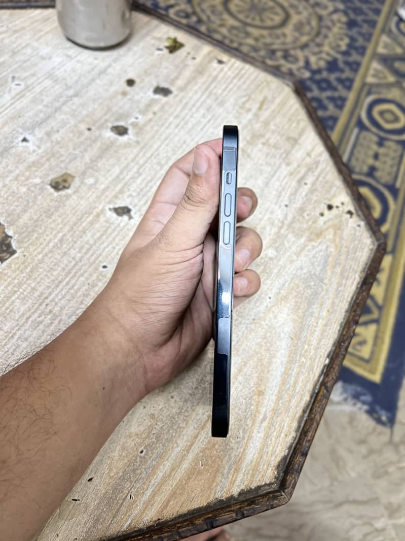 Apple iPhone 14 plus 1