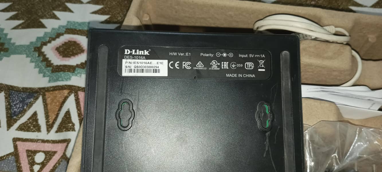 TP-link Desktop Switch 3