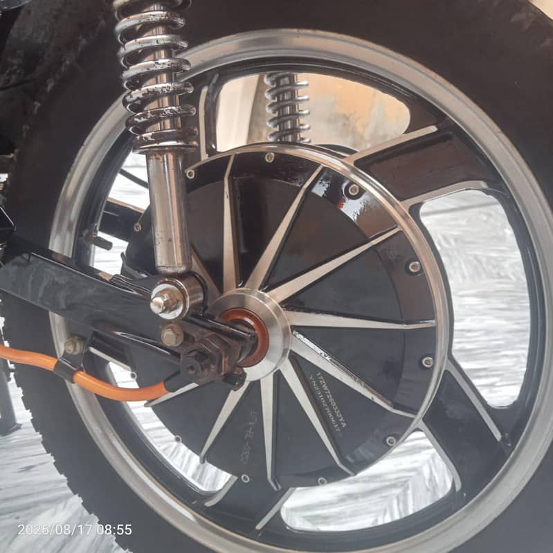 United Bullet E-125 5