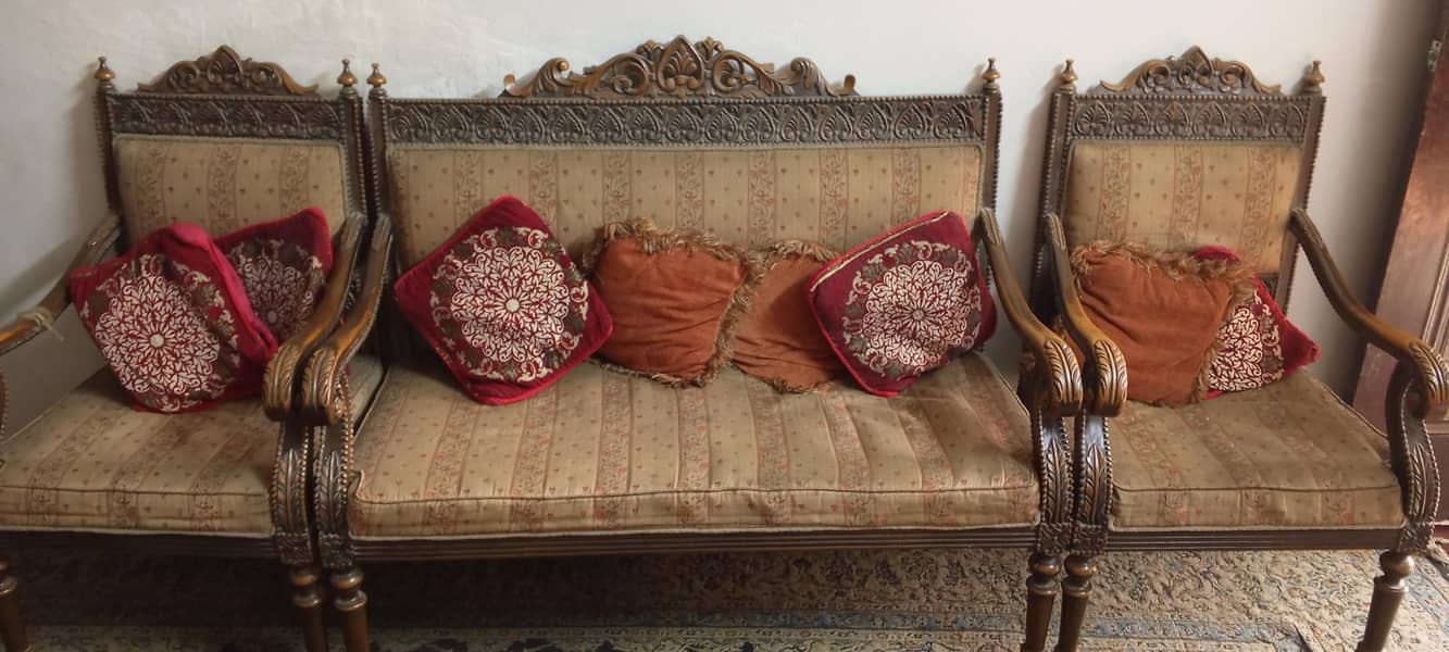 chinoti sofa set 1