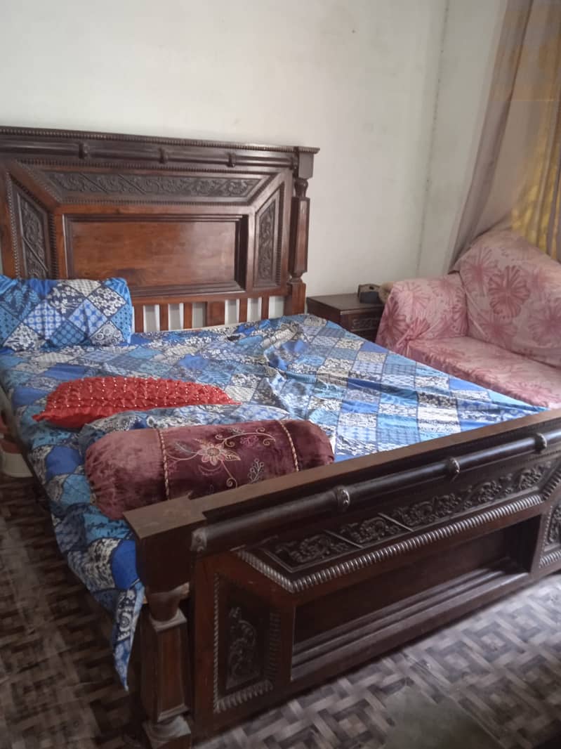 Bed and Dressing Table 1