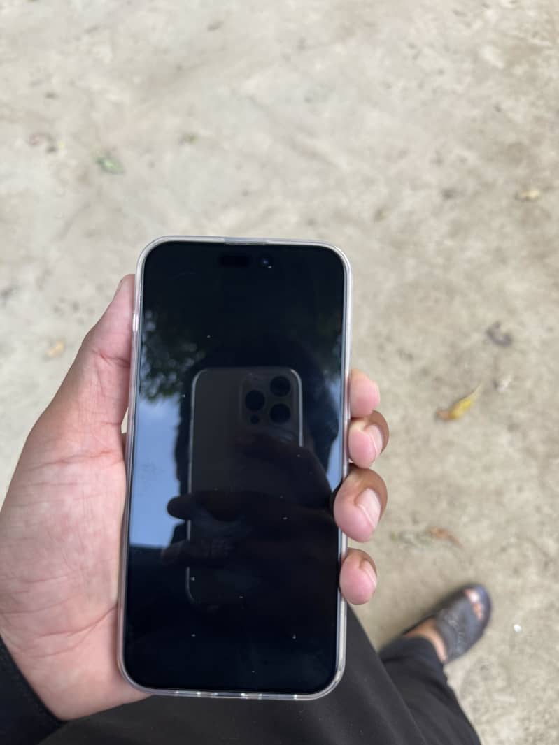 Apple iPhone 15 Pro Max 0