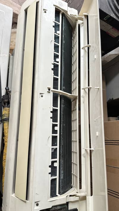 Acson 2 ton hot & cold
