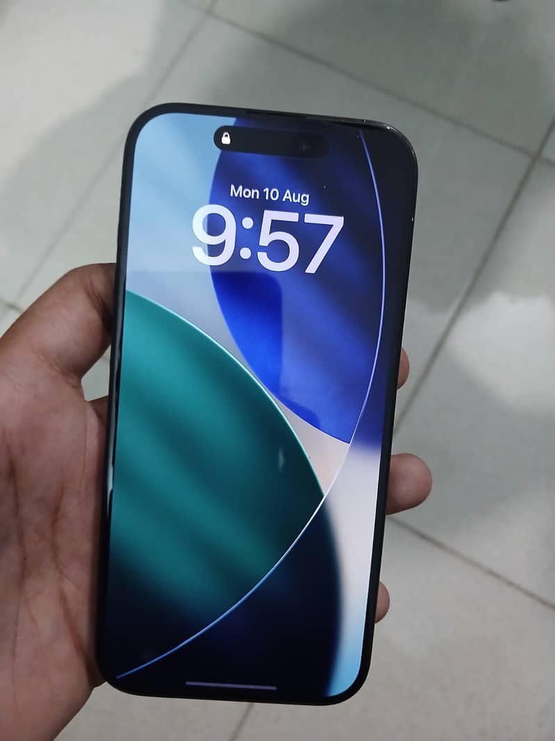 iPhone 15 Pro 1