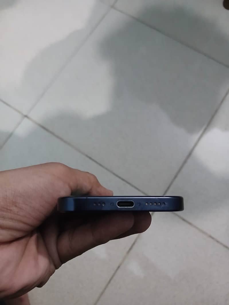 iPhone 15 Pro 2