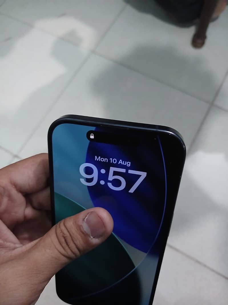 iPhone 15 Pro 3