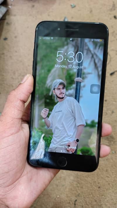 Apple iPhone 7 Plus