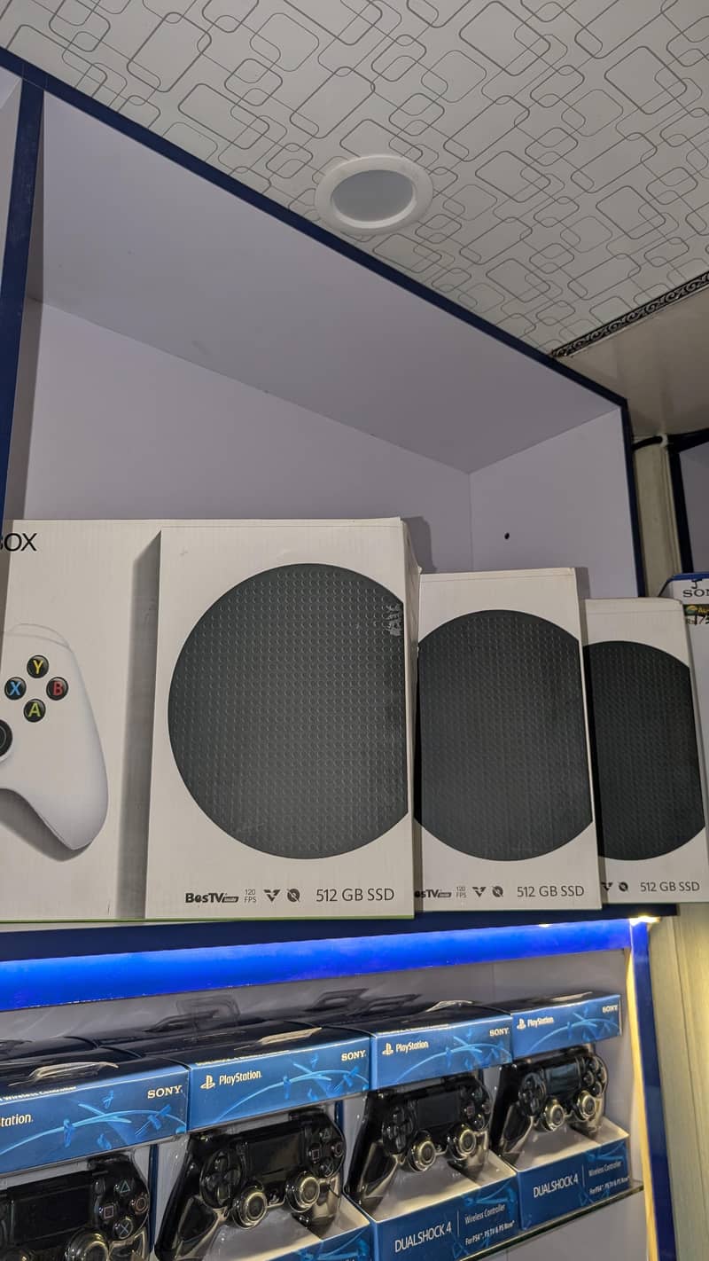 CONSOLE TECH 3