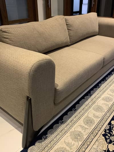 L-shaped sofa set with modern wooden foots