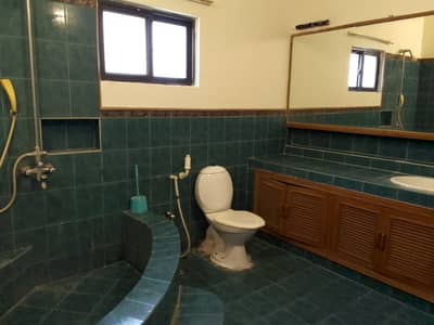 F-11 Excellent 500 SQY Upper Portion Proper 3 Bedrooms, Proper 3 Attached Bathrooms Modern Fittings Along With Neat Flooring Drawing Dining, TV Lounge, Kitchen