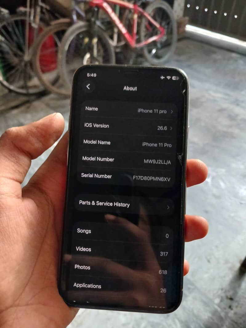 Apple iPhone 11 Pro 2